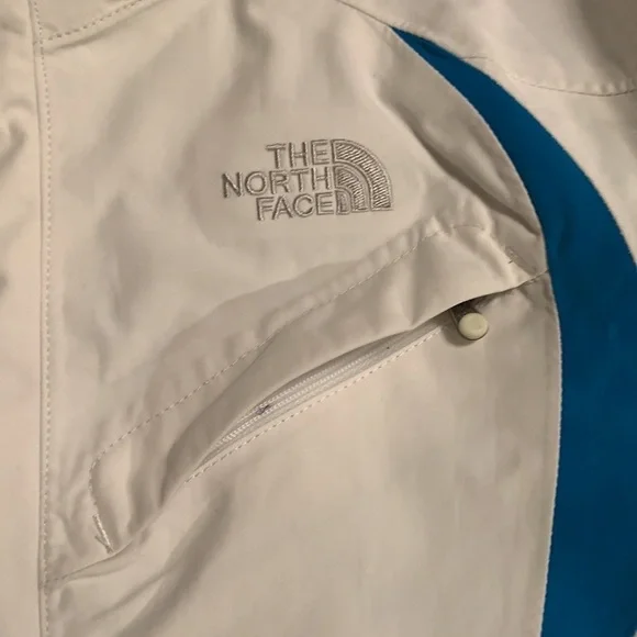 The North Face Women’s Snow Jacket SZ Medium - Picture 5 of 16